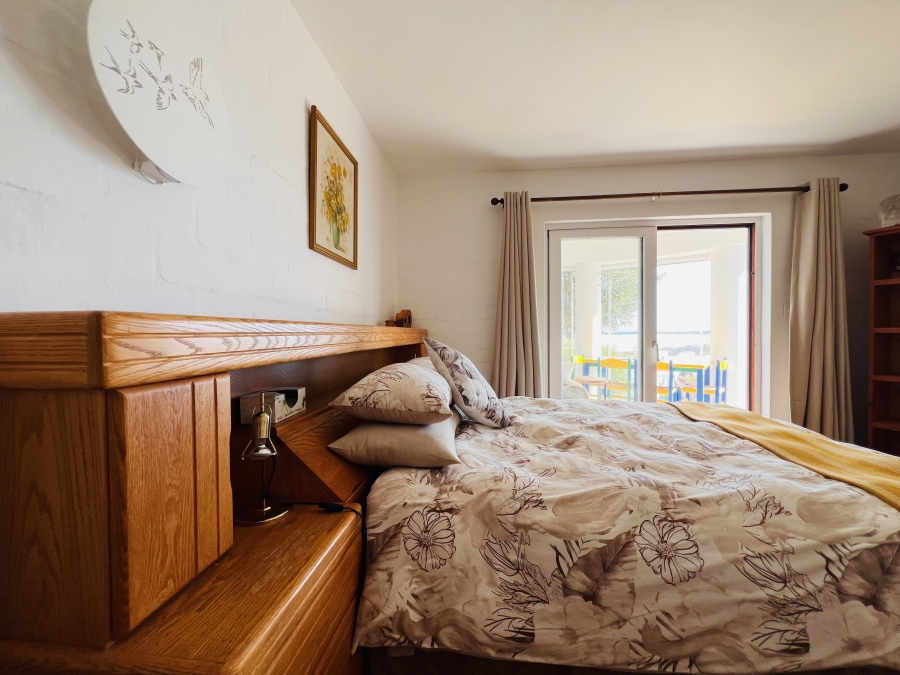 3 Bedroom Property for Sale in Paradise Beach Western Cape